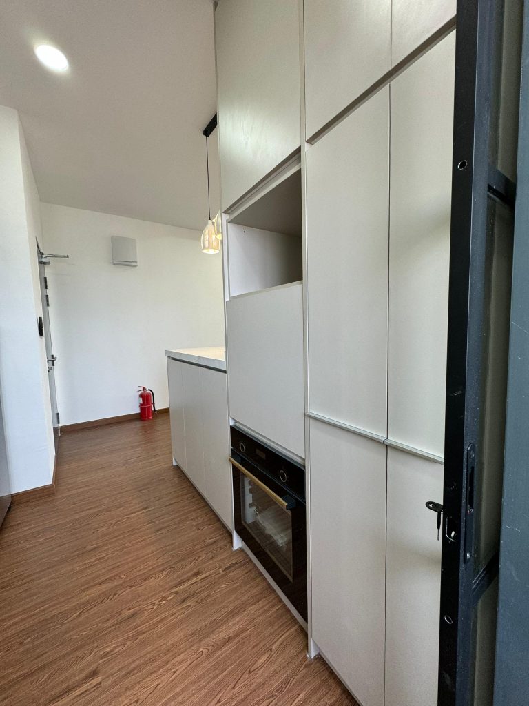 Dry Kitchen